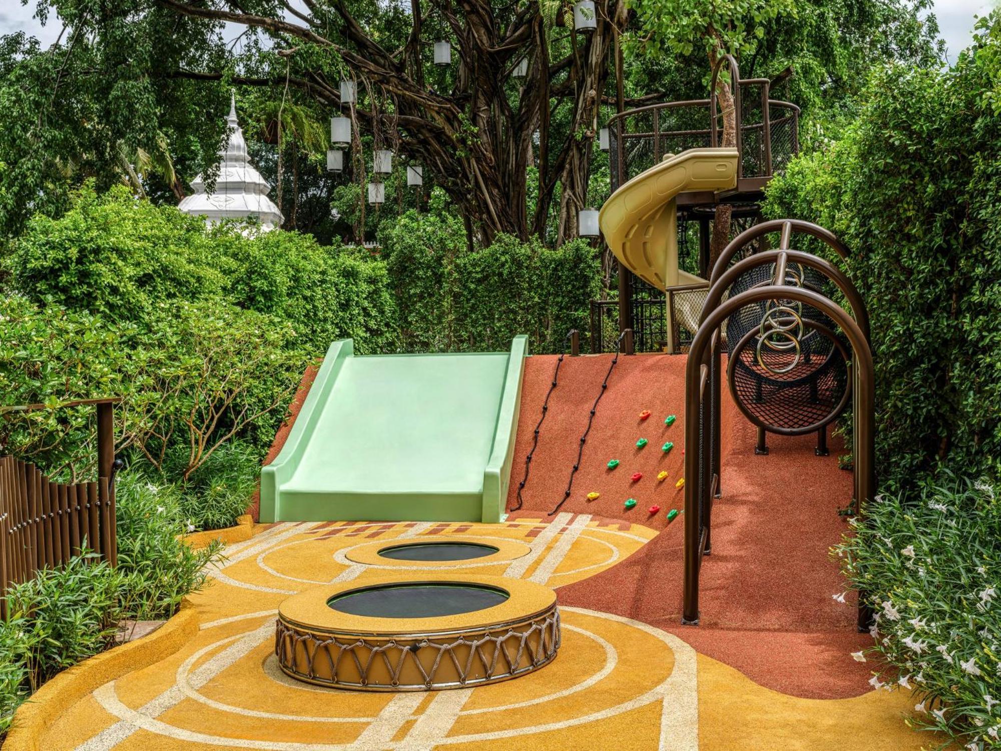 Отель Intercontinental Chiang Mai The Mae Ping Экстерьер фото